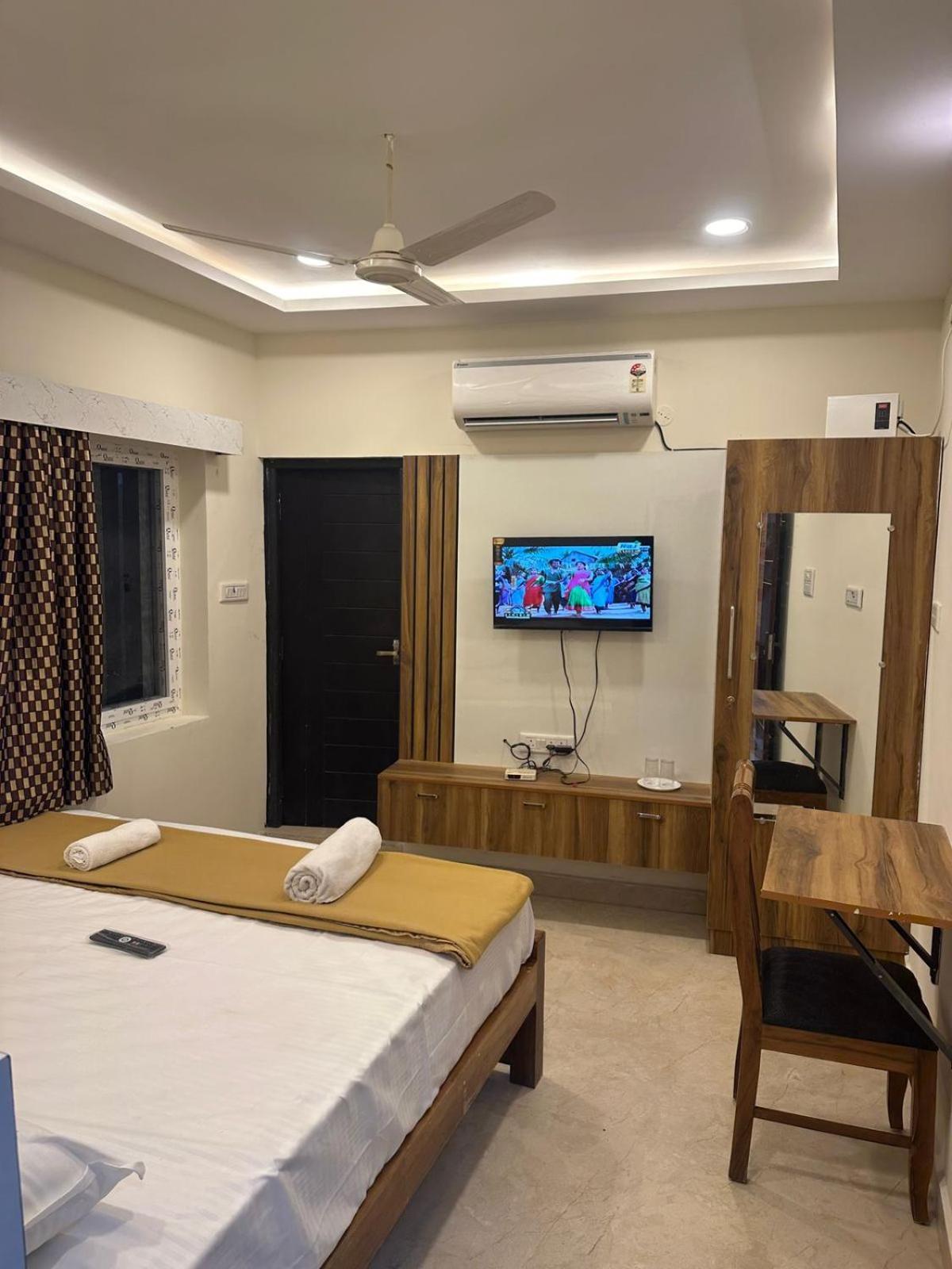 Mahadeepam Residency Villa Tiruvannamalai Exterior photo